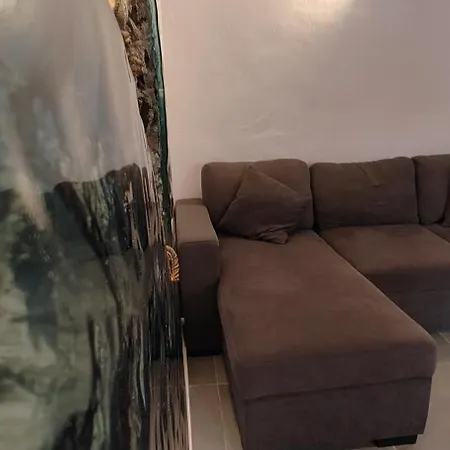 Taocasa Metal Apartment Olot